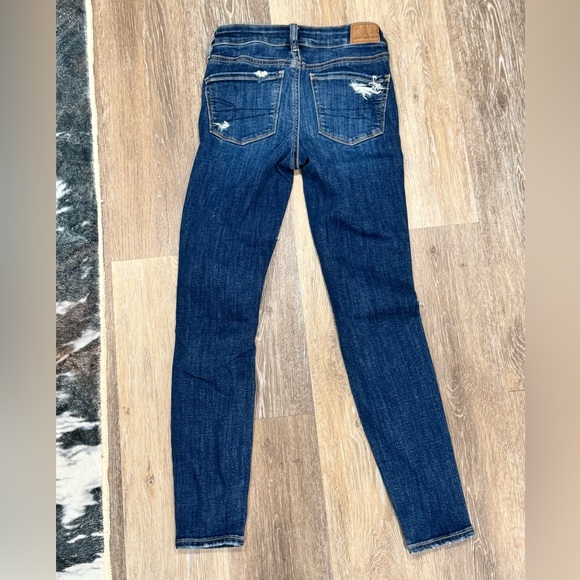 American Eagle Outfitters Ripped Dark Blue Skinny Jeans • 00 Short - Picture 2 of 4